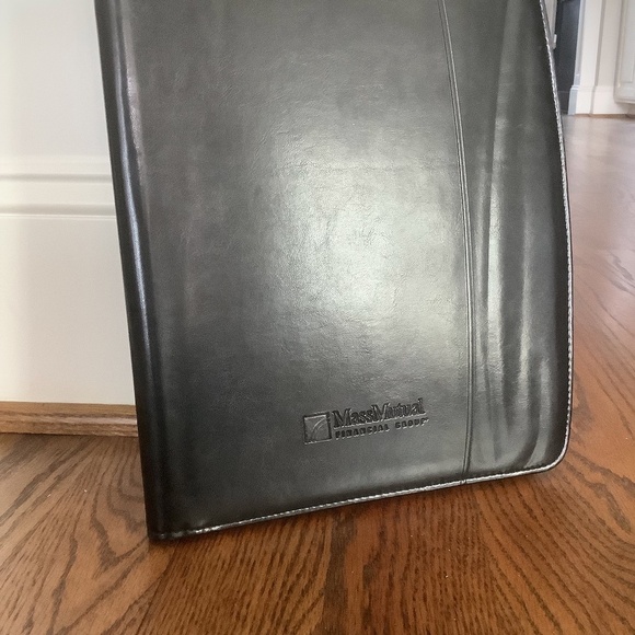 LEED'S MassMutual Branded Black Notebook Folder Portfolio - Picture 2 of 13